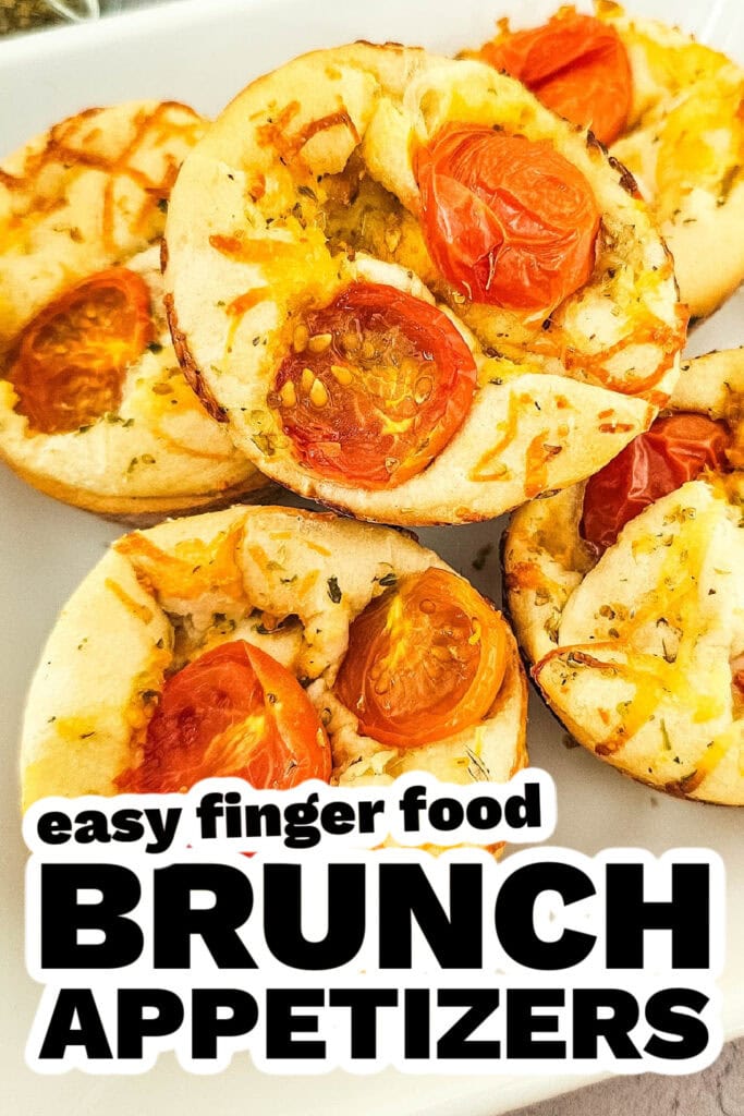 brunch appetizers - Cheesy Tomato Focaccia Rolls