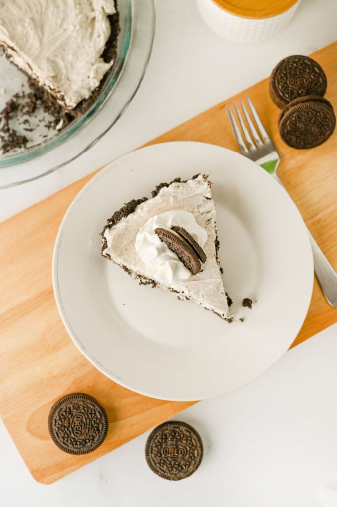 No Bake Oreo Pie Process Photo