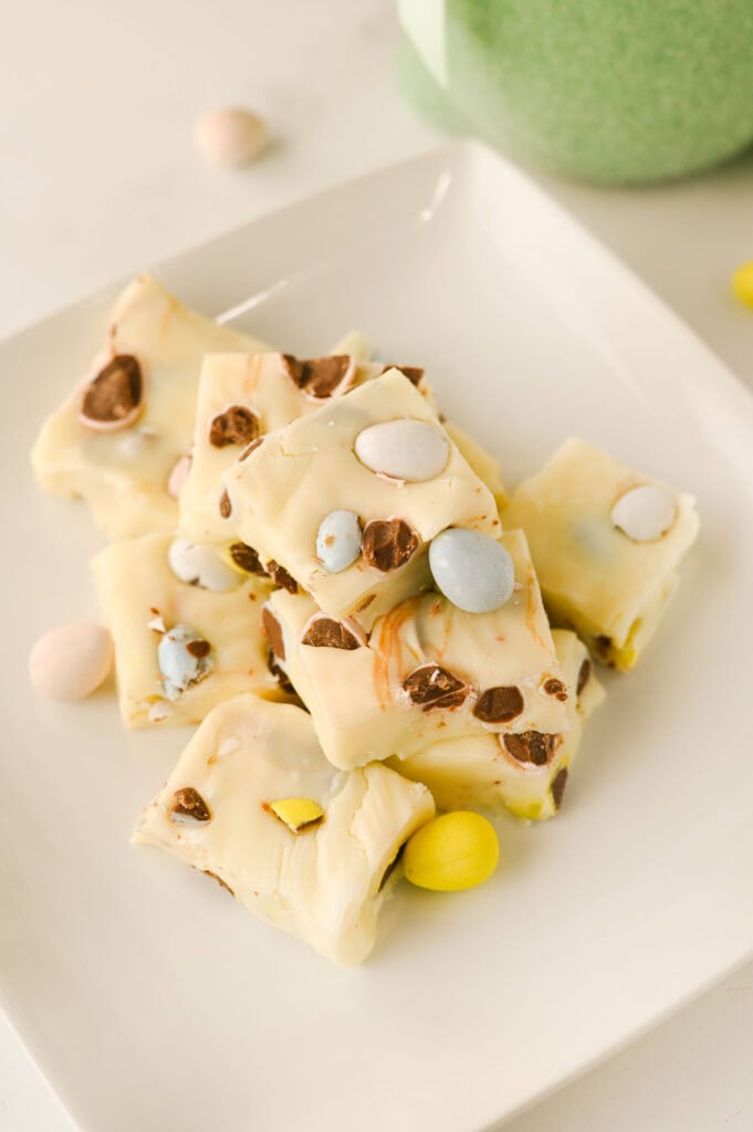 Mini Egg Fudge process photo