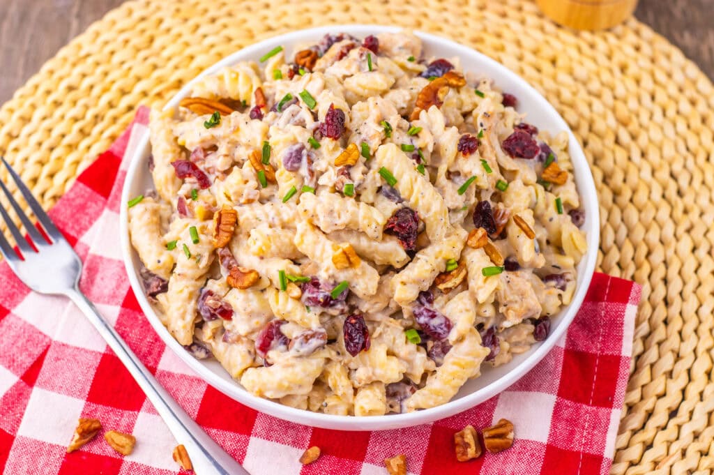 Cranberry White Cheddar Chicken Pasta