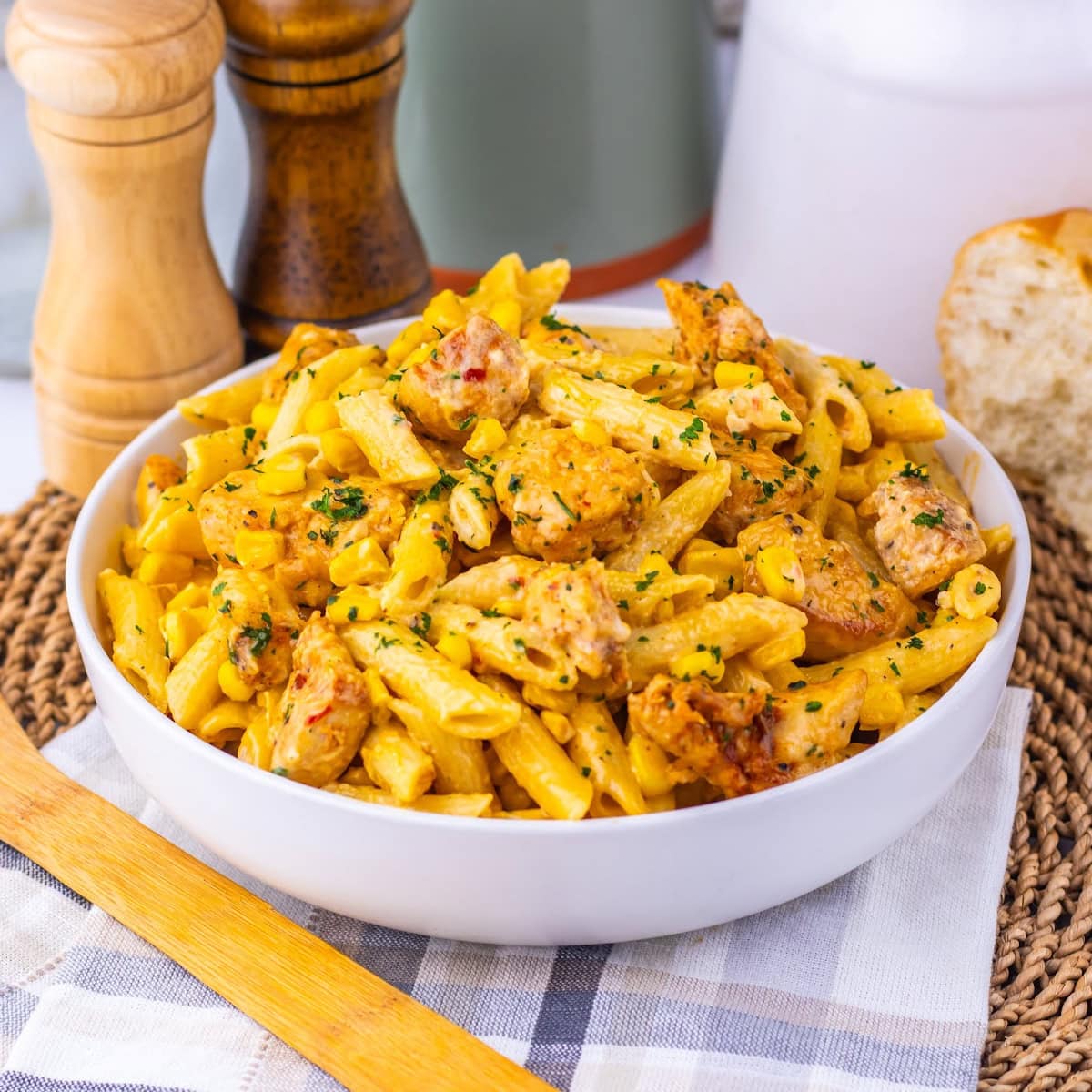 Creamy Cajun Corn Chicken Pasta Featured Image copy