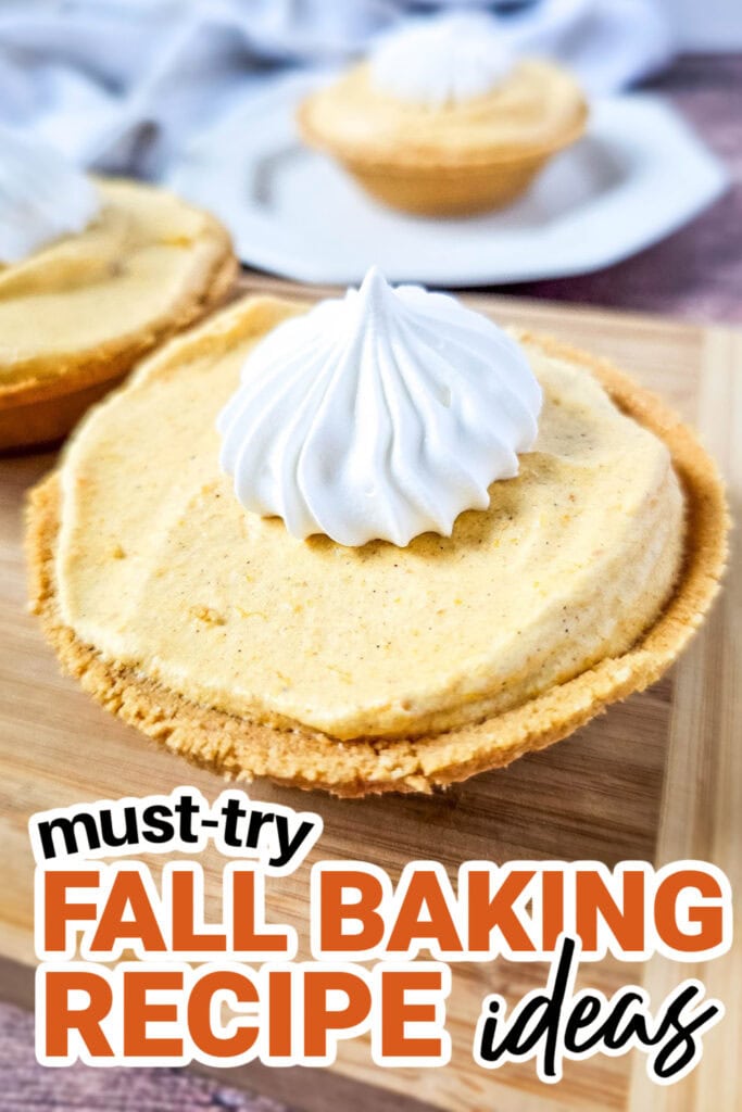 Fall Baking Recipes-Mini Pumpkin Marshmallow Pies