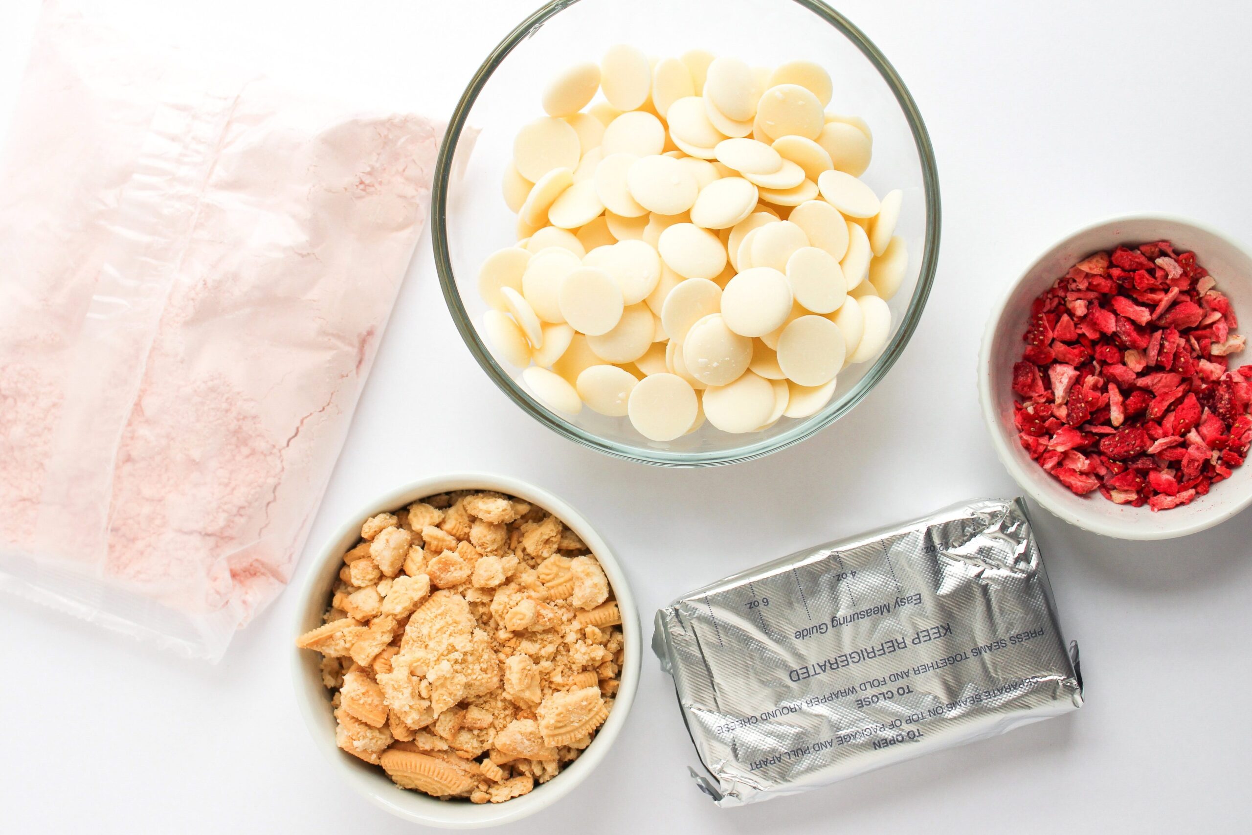 Strawberry Shortcake Balls process ingredients