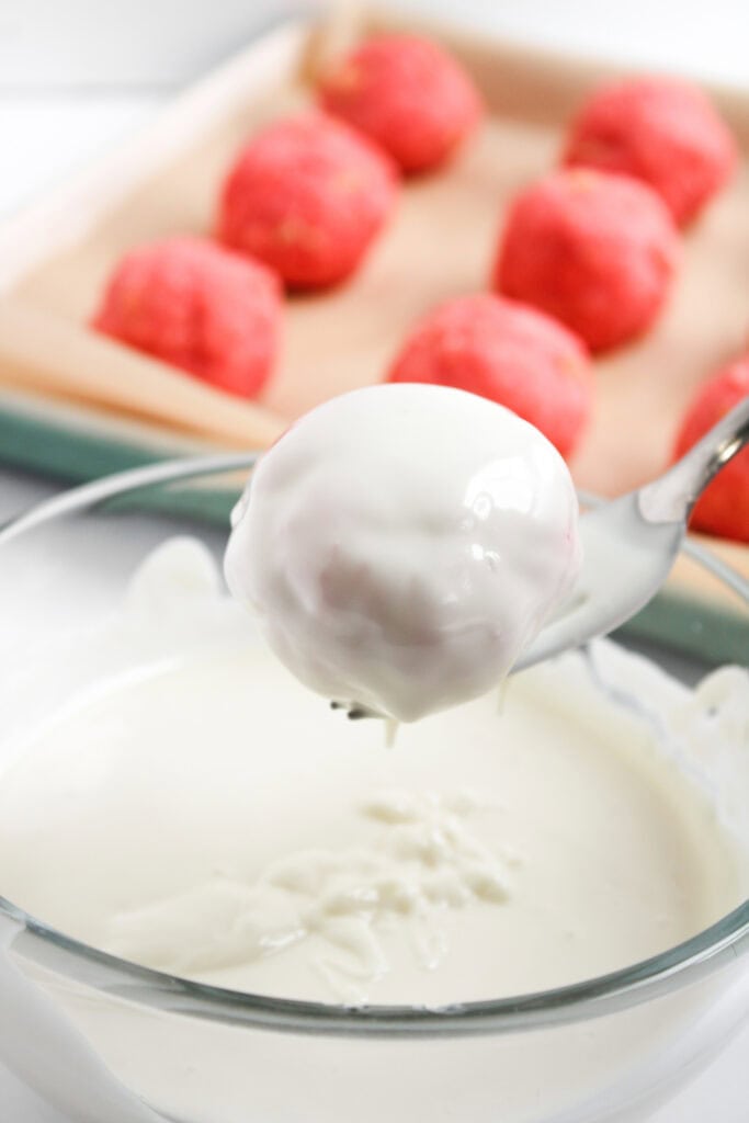 Strawberry Shortcake Balls Process Photo