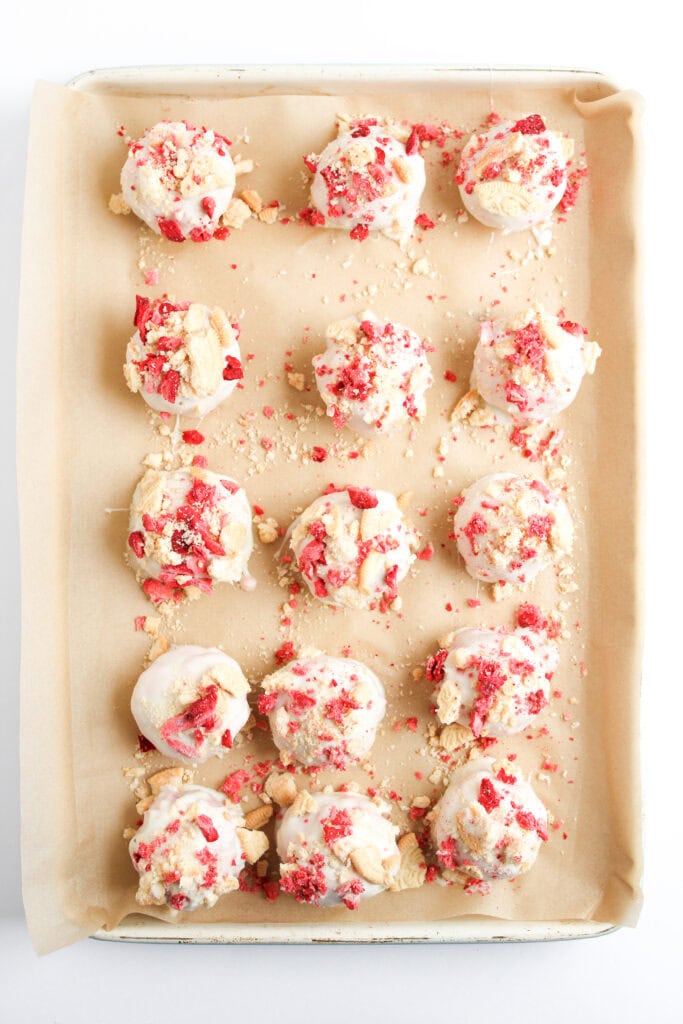Strawberry Shortcake Balls Process Photo