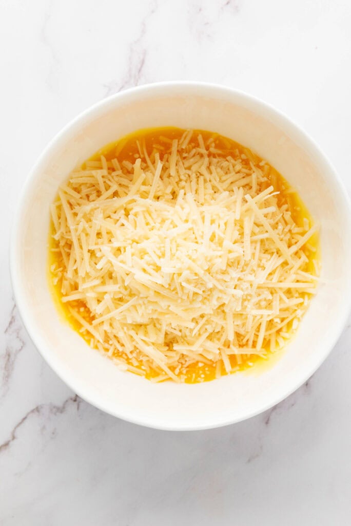 Spaghetti Carbonara Process Photo
