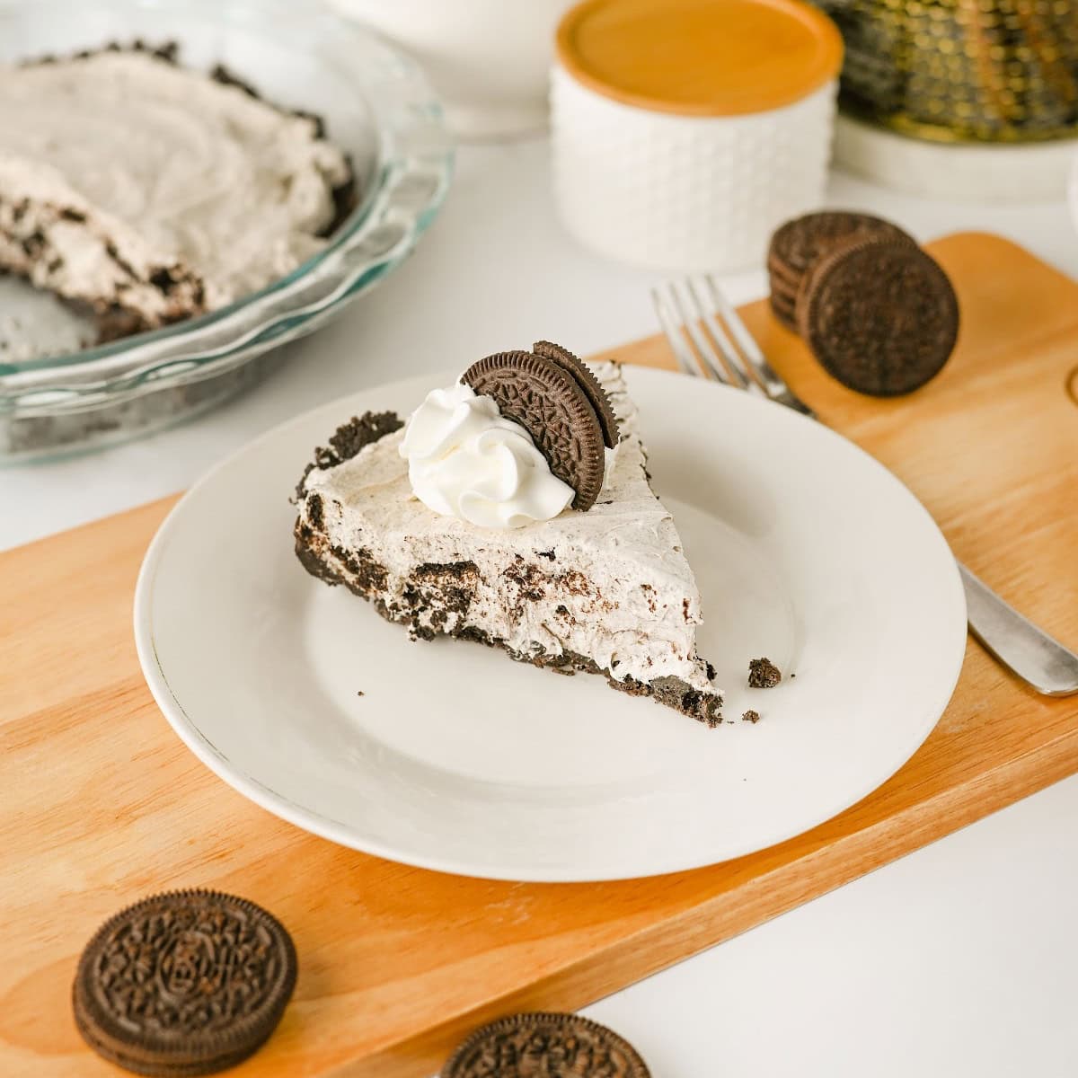 No Bake Oreo Pie Featured Image copy