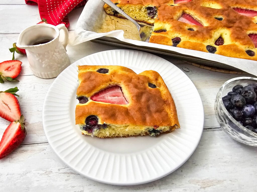 Sheet Pan Berry Pancakes