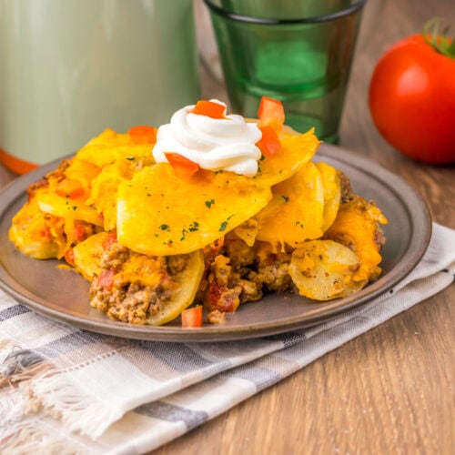 Slow Cooker Cheesy Taco Potato Casserole