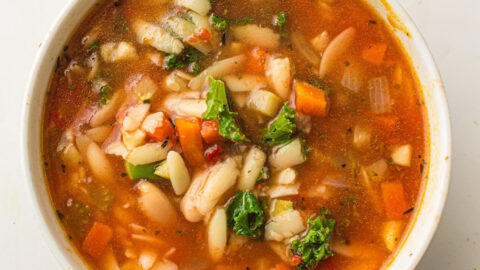 Slow Cooker Minestrone Featured Image copy
