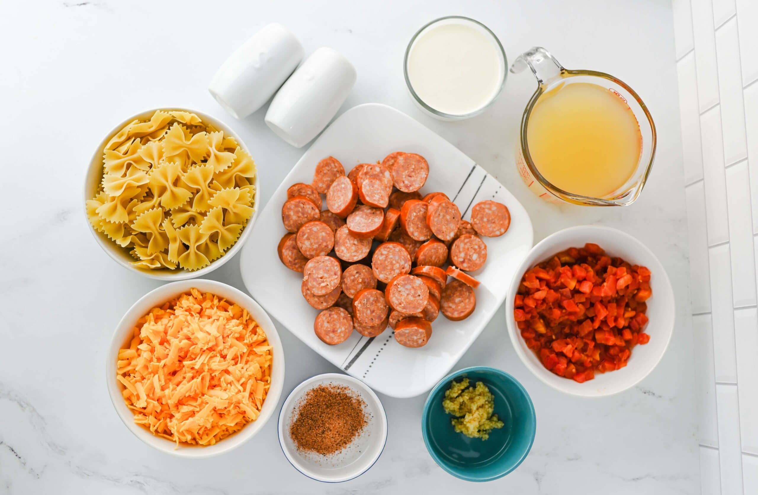 One Pot Cajun Sausage Pasta Process Ingredients