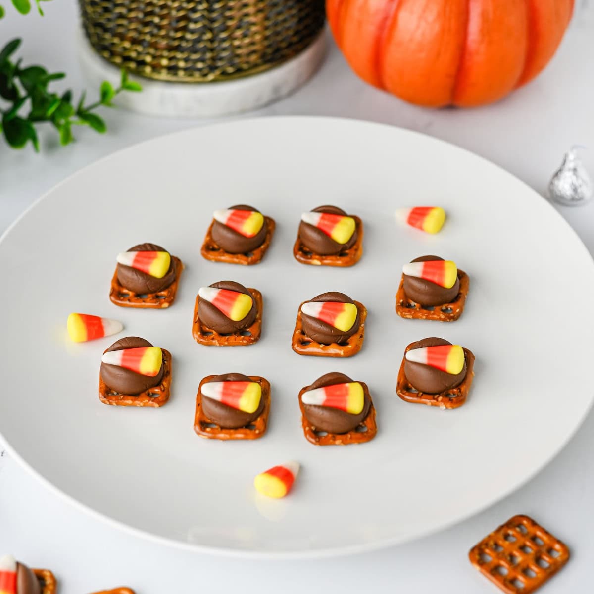 Candy Corn Pretzel Bites featured image copy