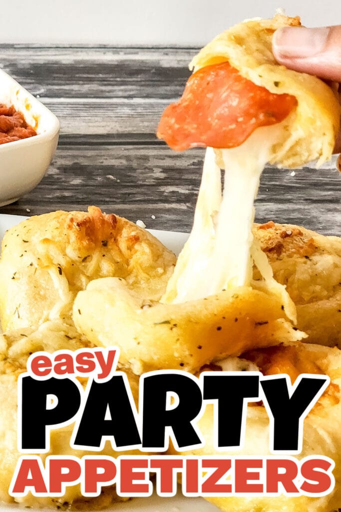 Party Food Appetizers-Cheesy Pepperoni Pizza Biscuits
