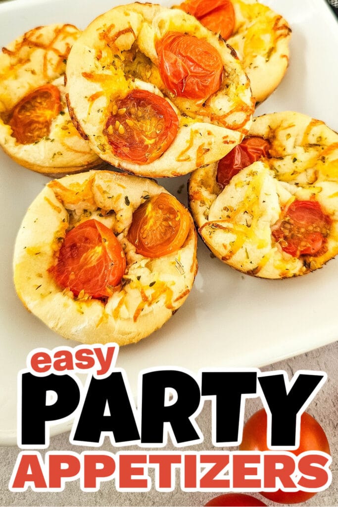 Party Food Appetizers-Cheesy Tomato Focaccia Rolls