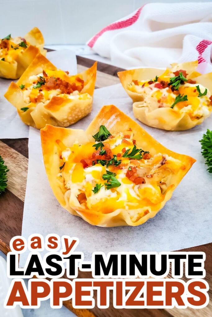 last-minute appetizers-Cheesy Ranch Chicken Wonton Cups