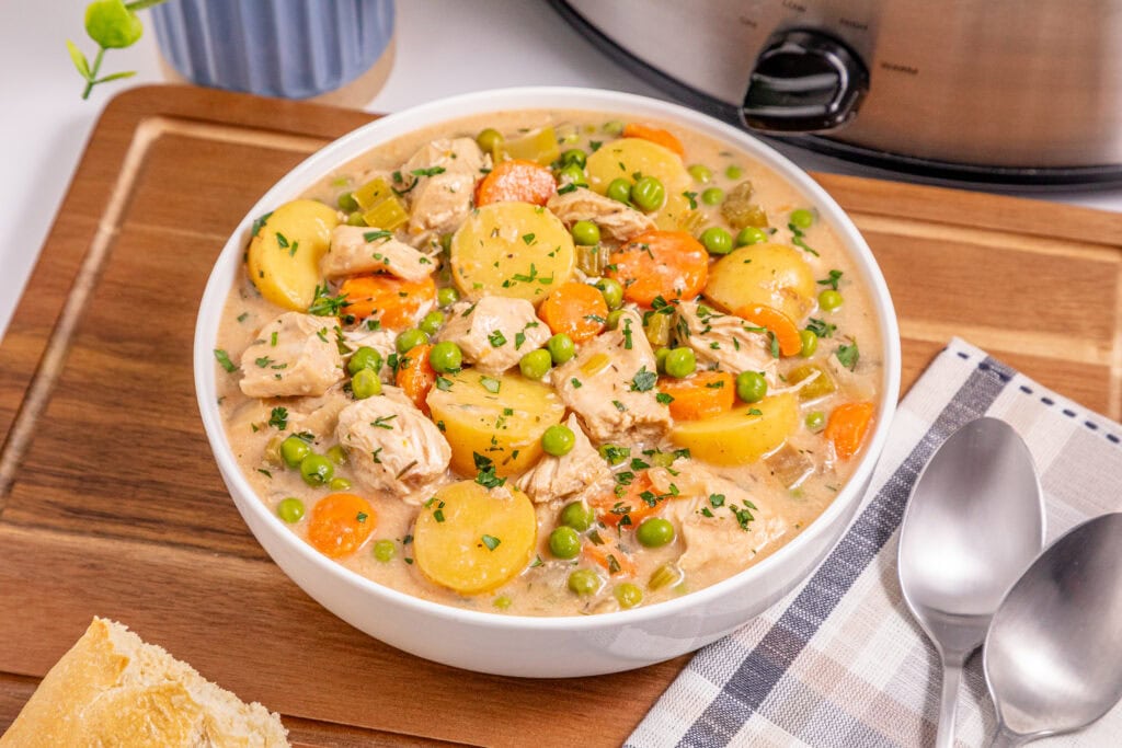 Slow Cooker Creamy Chicken Stew 