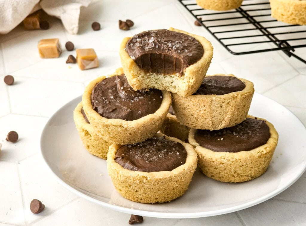 Twix Cookie Cups