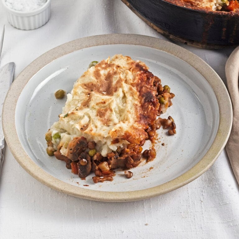 Mushroom Lentil Shepherds Pie featured image copy