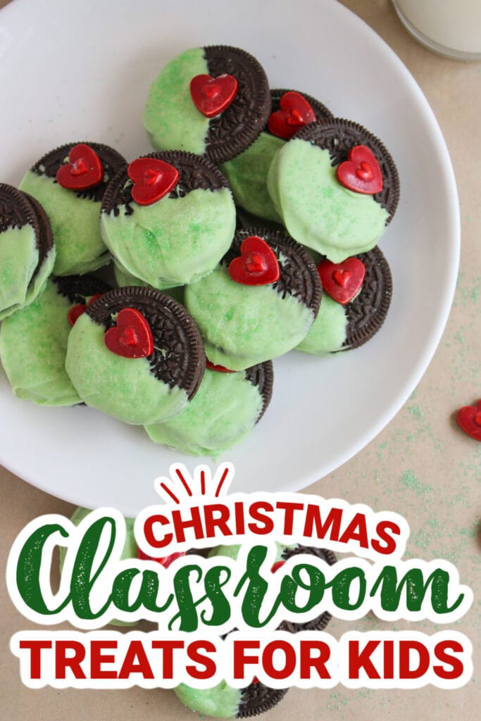 christmas classroom treats - The Grinch Oreos