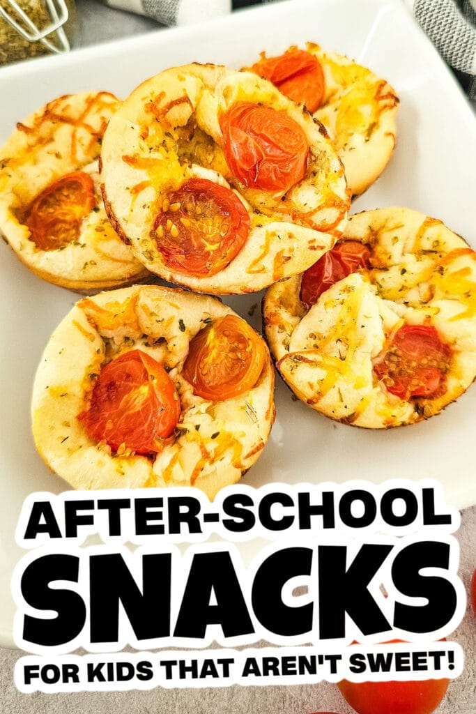 kids school snacks - Cheesy Tomato Focaccia Rolls