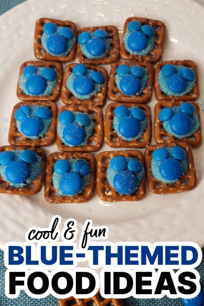Blue Food Ideas-Winter Wonderland M&M Pretzel Bites