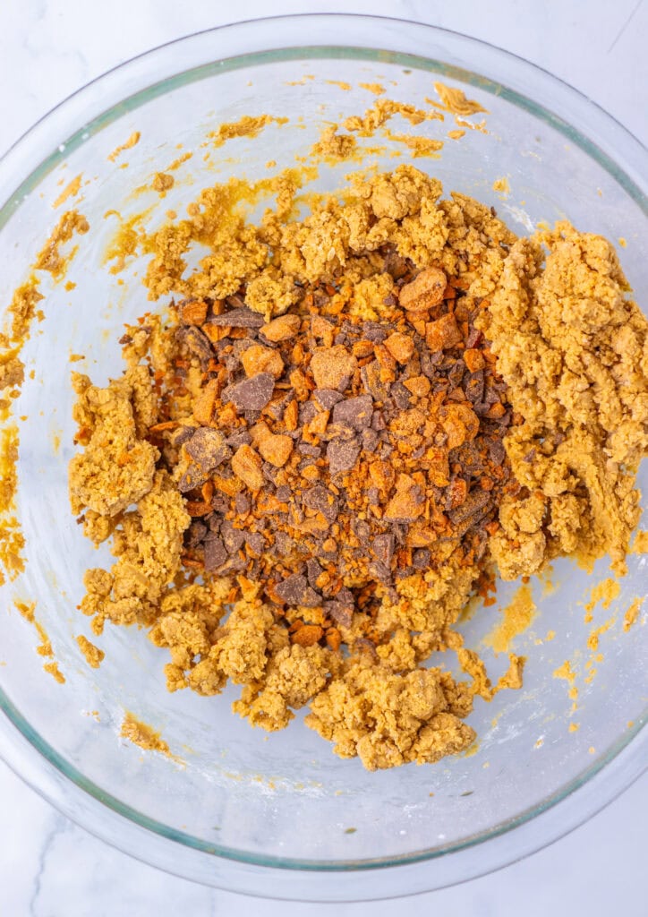 Festive Butterfinger Balls Process Photo