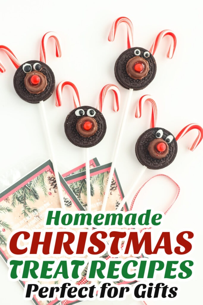 Gifting Christmas Treats-Reindeer Oreo Pops