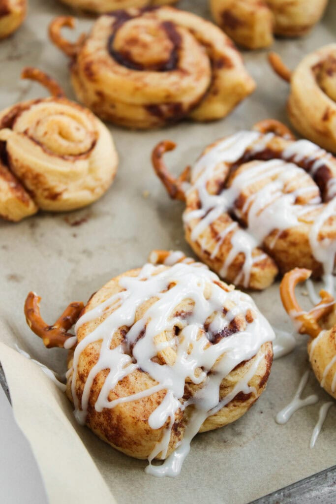 Cinnamon Roll Reindeer Process 