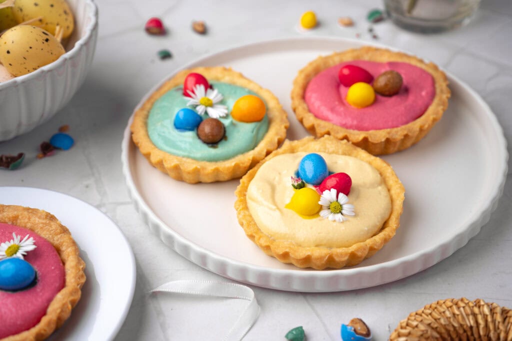Mini Springtime Cheesecake Tarts