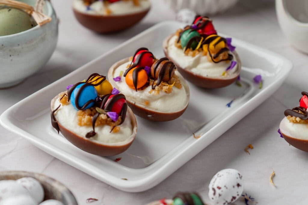 No-Bake Easter Egg Cheesecakes