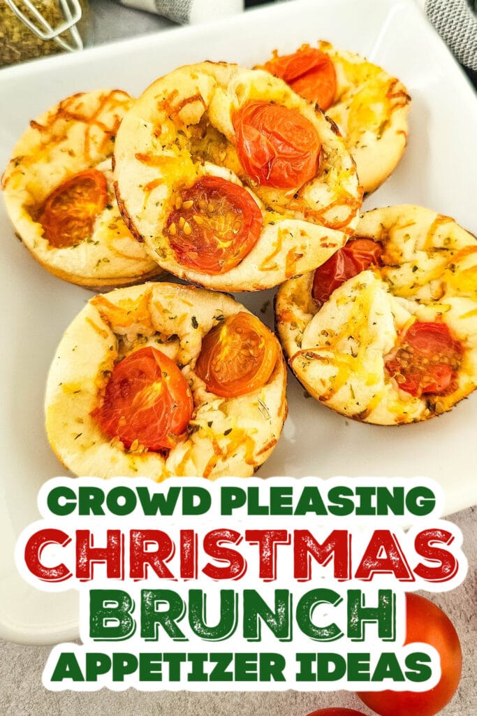christmas brunch appetizer - Cheesy Tomato Focaccia Rolls