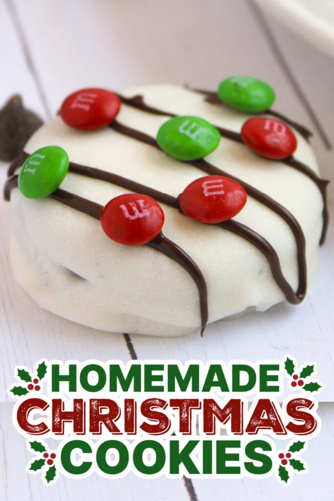 20+ Decorated Christmas Cookies 20 christmas cookies -Chocolate Covered Christmas Light Oreos
