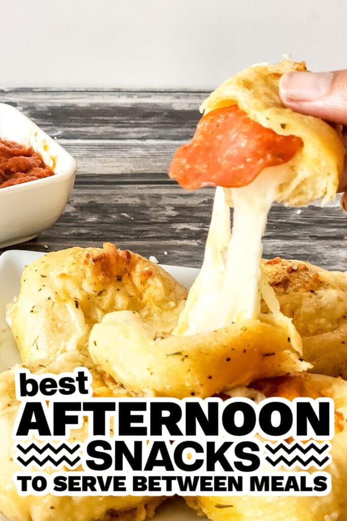 afternoon snacks - Cheesy Pepperoni Pizza Biscuits