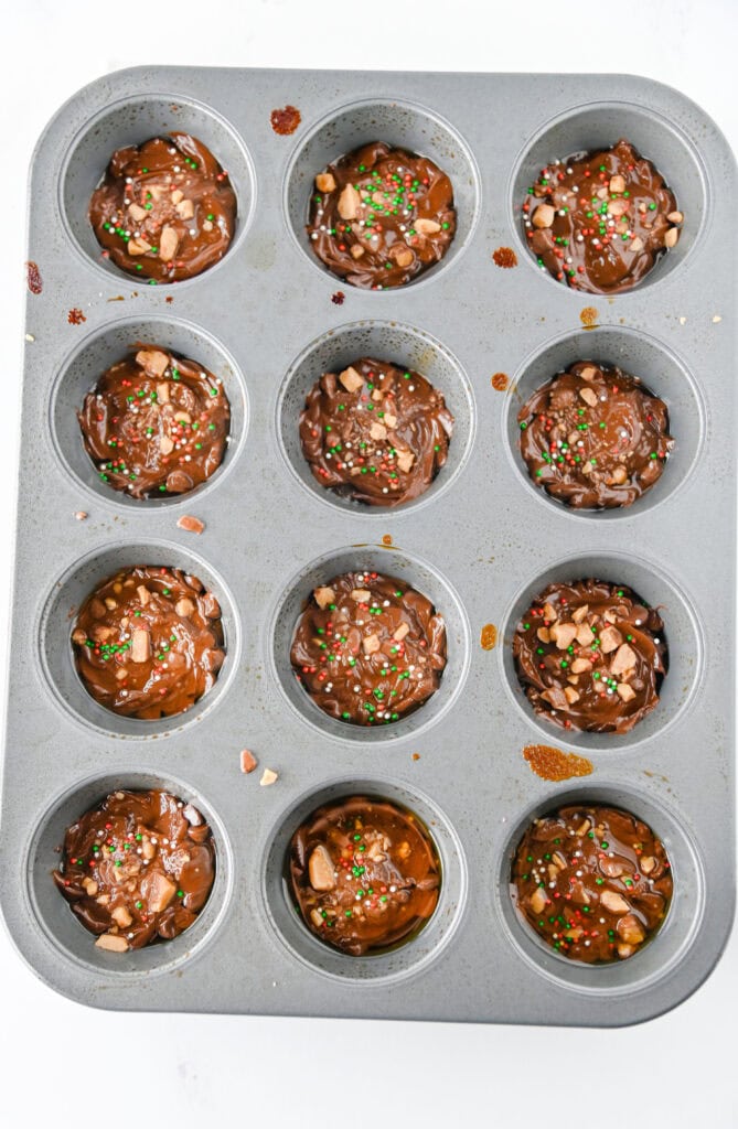 Christmas Ritz Cracker Toffee Bites Process Photo